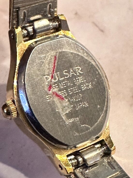 Vintage Pulsar Womens Watch Gold Tone Small Dial 15MM New Battery 5.75 Inch main image 9